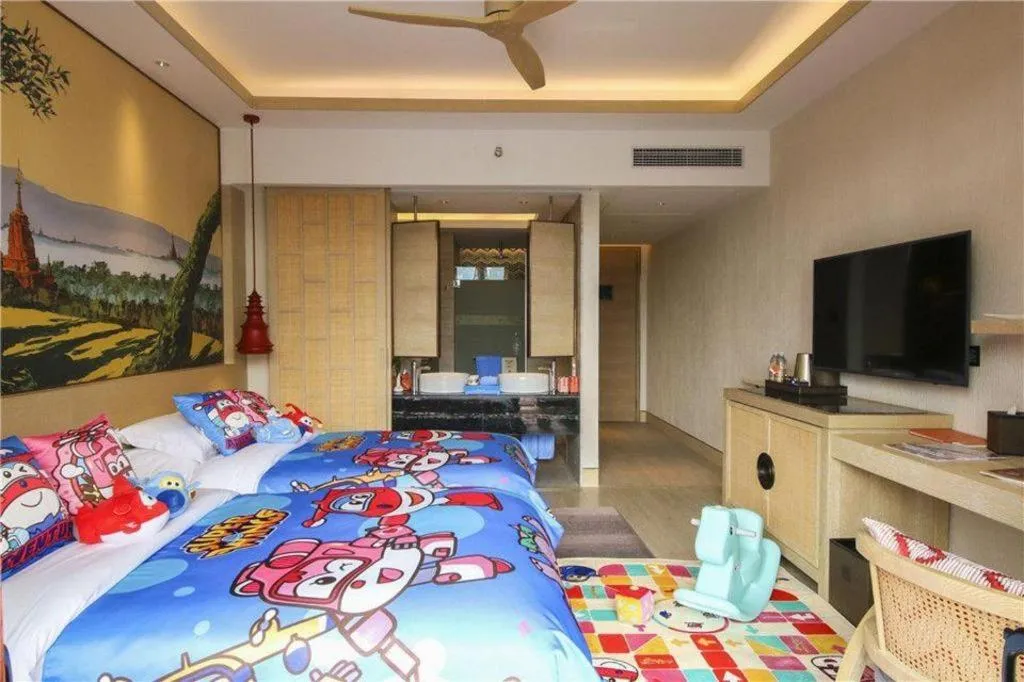 Bed in Angsana Xishuangbanna