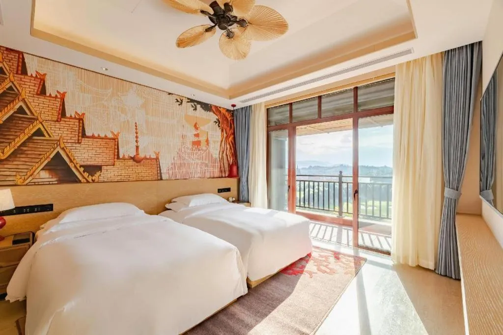 Bed in Angsana Xishuangbanna