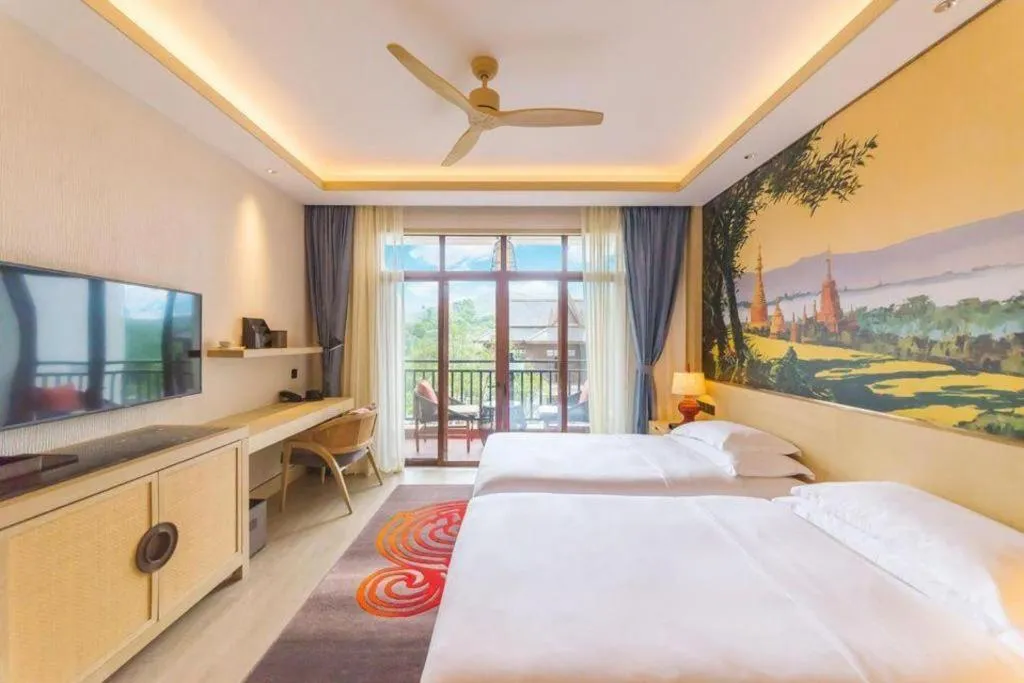 Bed in Angsana Xishuangbanna