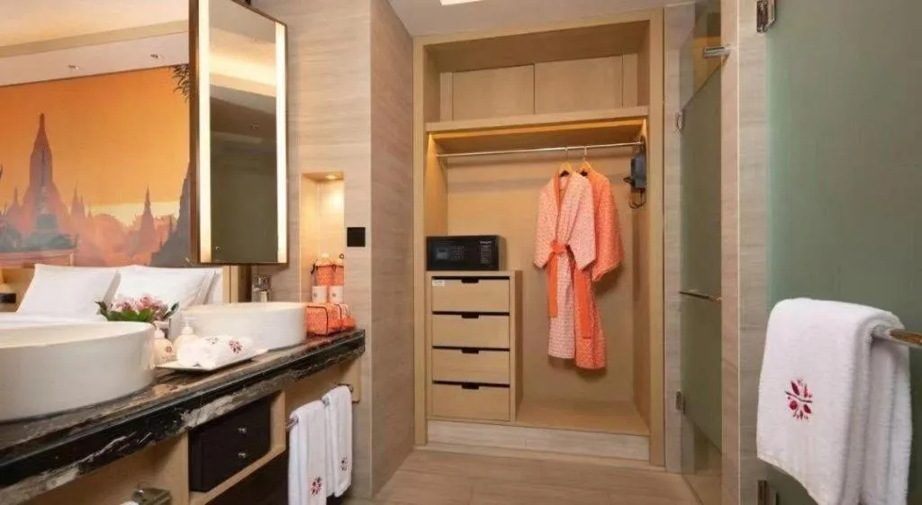 Bed in Angsana Xishuangbanna