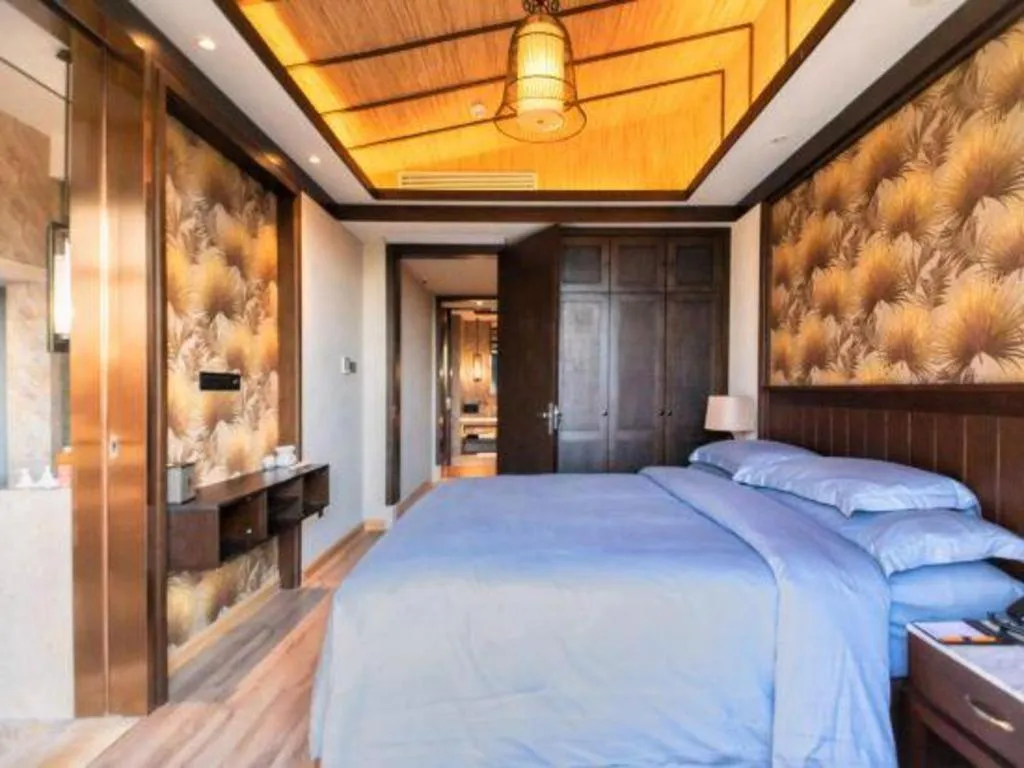 Bed in Angsana Xishuangbanna