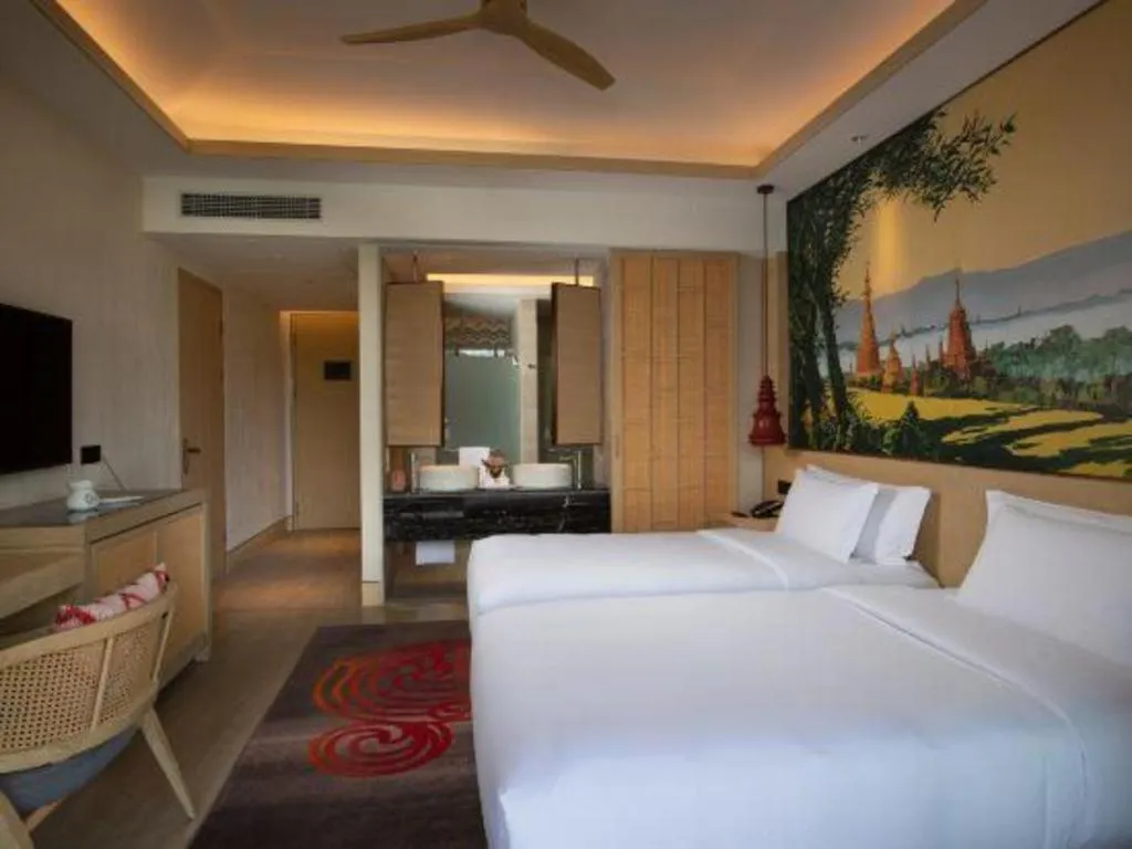 Bed in Angsana Xishuangbanna