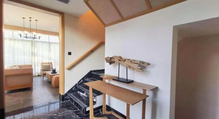 Bed in Angsana Xishuangbanna