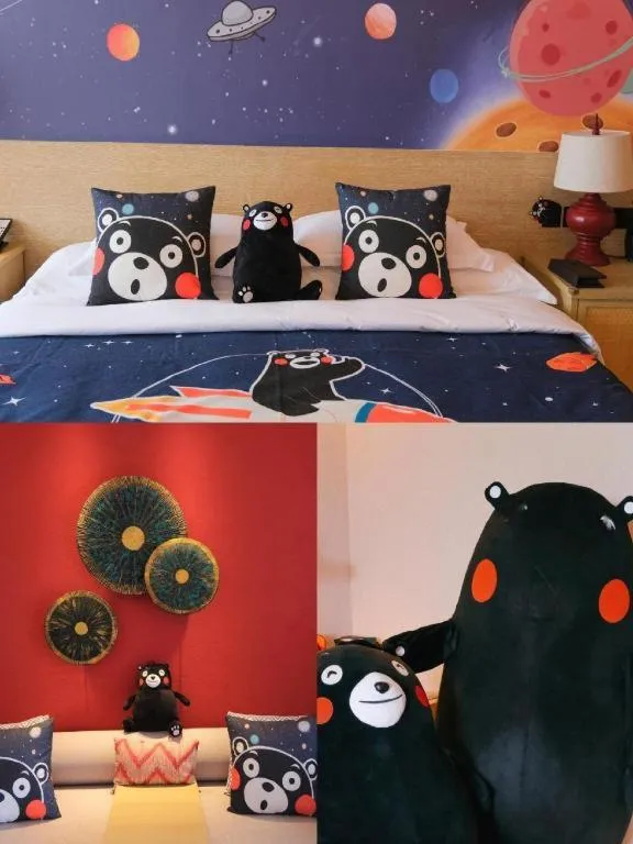 Bed in Angsana Xishuangbanna