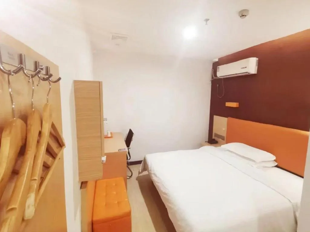 Bed in 7 Days Premium Hotel Ji'an Taihe Gongnongbing Avenue