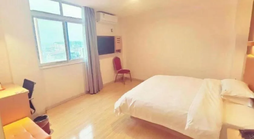 Bed in 7 Days Premium Hotel Ji'an Taihe Gongnongbing Avenue