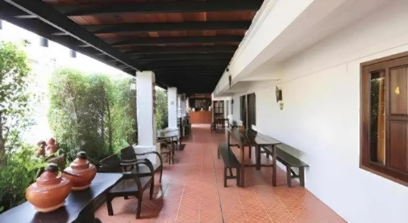 Nan Lanna Hotel