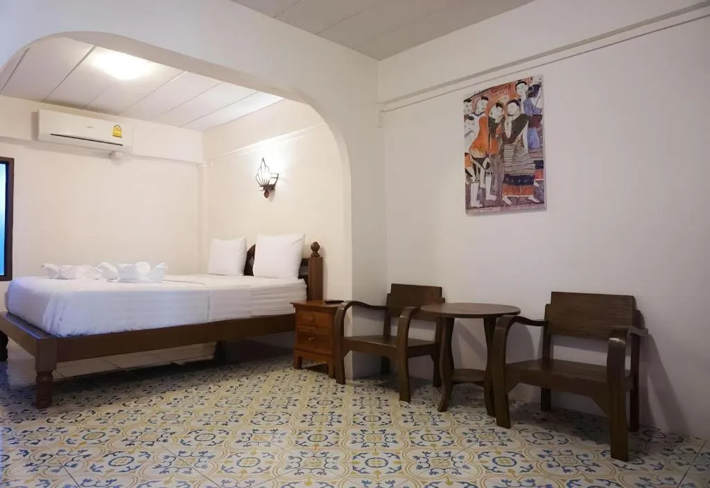 Bed in Nan Lanna Hotel