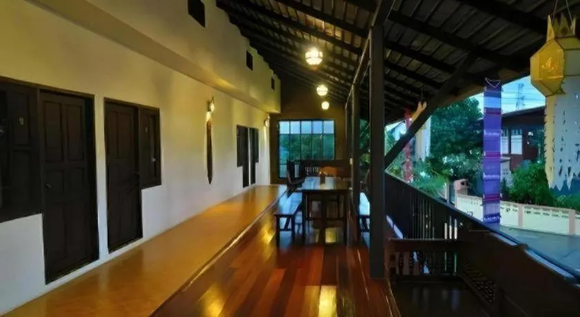 Nan Lanna Hotel