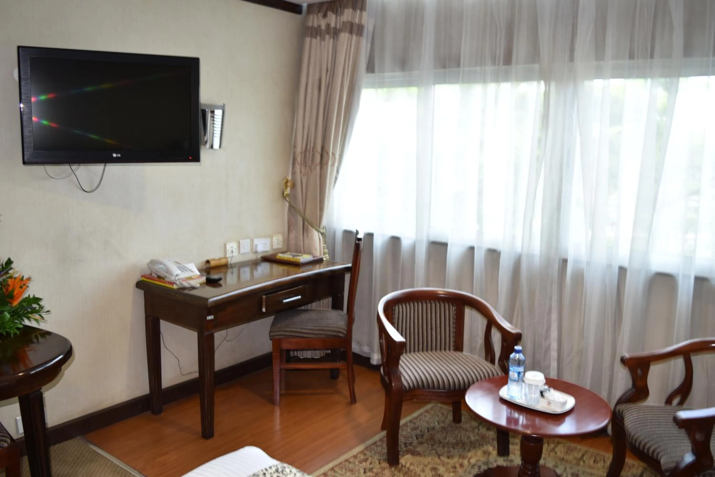 Living room in Utalii Hotel