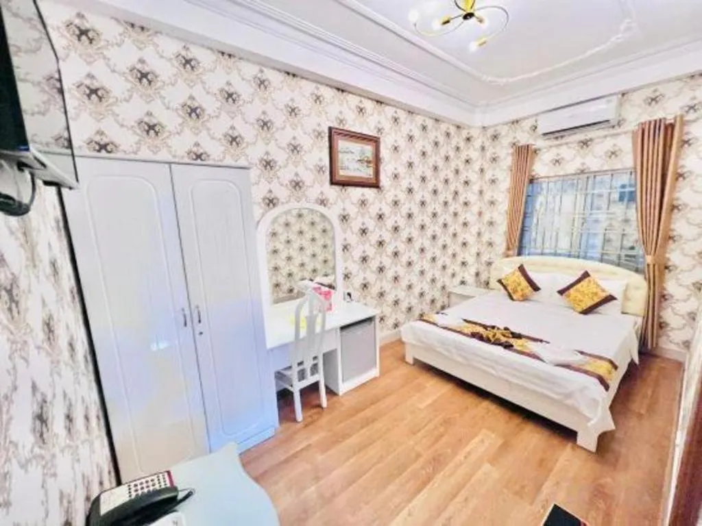 Bed in Truc Huyen Hotel