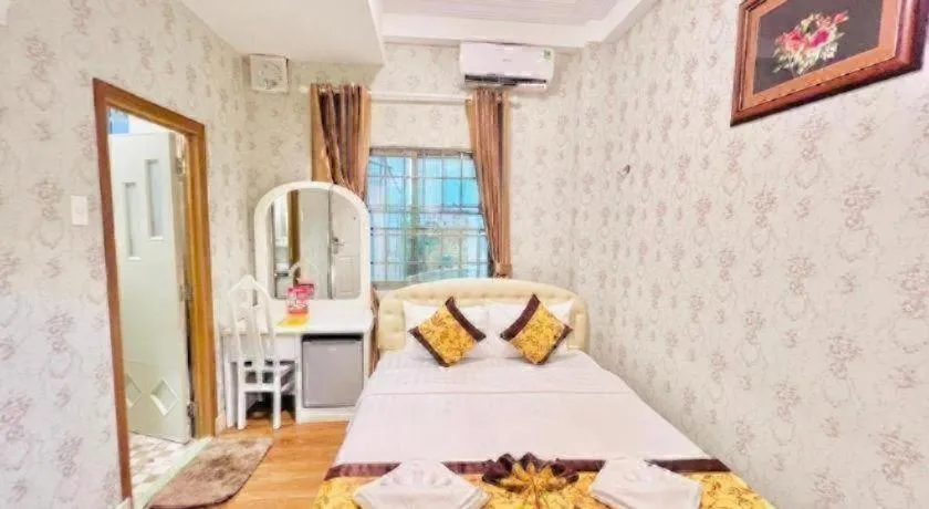 Truc Huyen Hotel