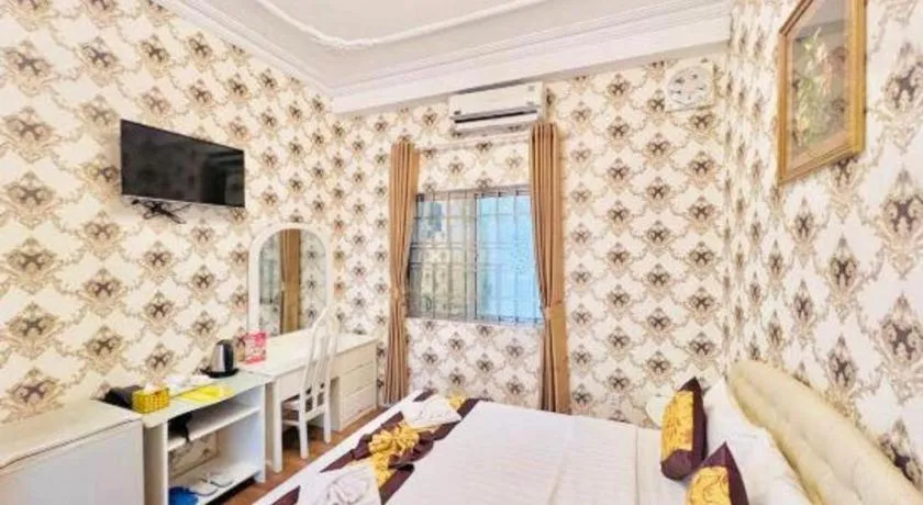 Bed in Truc Huyen Hotel