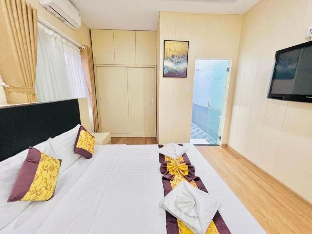 Bed in Truc Huyen Hotel