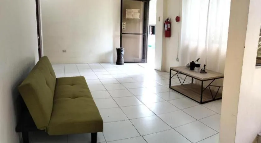 OYO 800 DDD Habitat Dormtel Bacolod