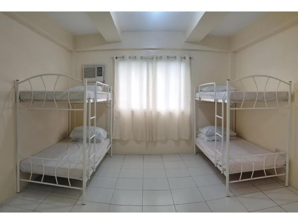 Bed in OYO 800 DDD Habitat Dormtel Bacolod