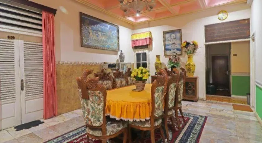 OYO 2899 Ardilia Bandara Syariah