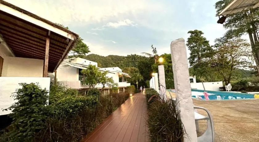 Capital O 75411 Navagio​ Boutique​ Koh​ Chang