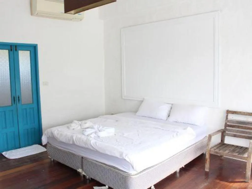 Bed in Capital O 75411 Navagio​ Boutique​ Koh​ Chang
