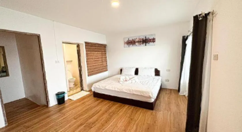 Bed in Capital O 75411 Navagio​ Boutique​ Koh​ Chang