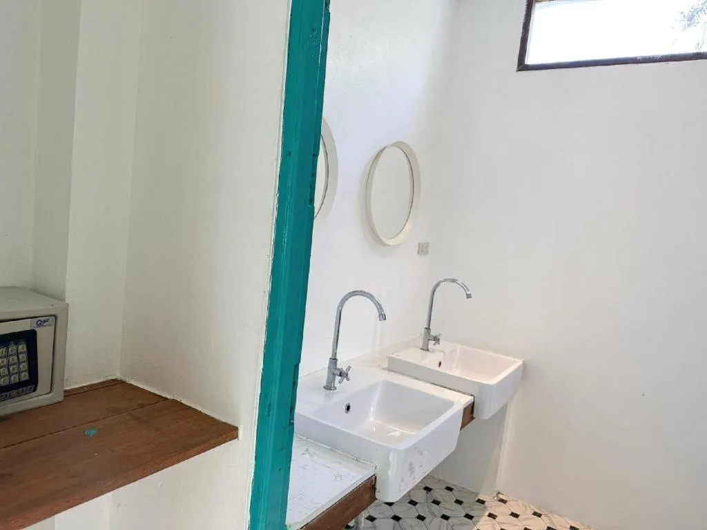 Capital O 75411 Navagio​ Boutique​ Koh​ Chang