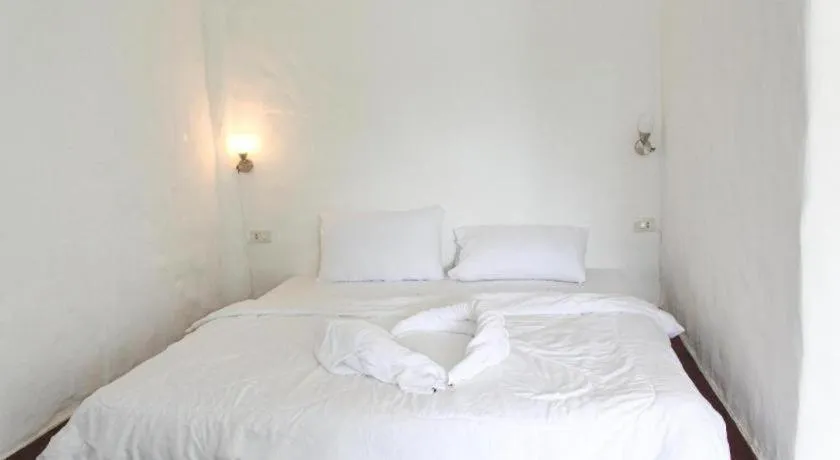 Bed in Capital O 75411 Navagio​ Boutique​ Koh​ Chang