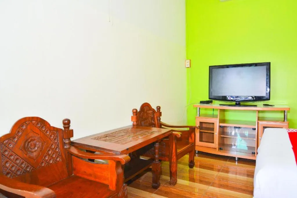 OYO 499 Pattaraporn Hotel