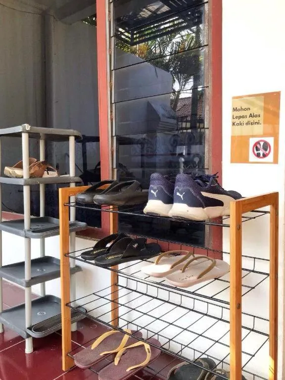 Dehome near Pakuwon Mall (Syariah)