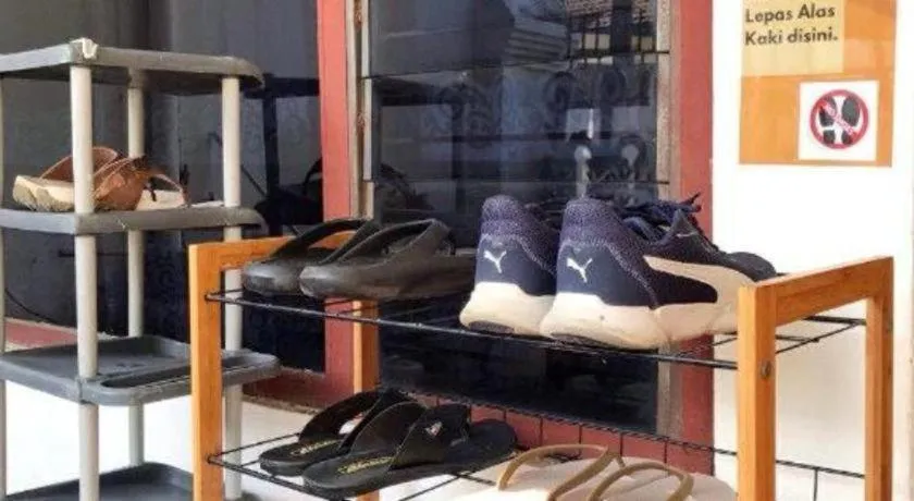 Dehome near Pakuwon Mall (Syariah)