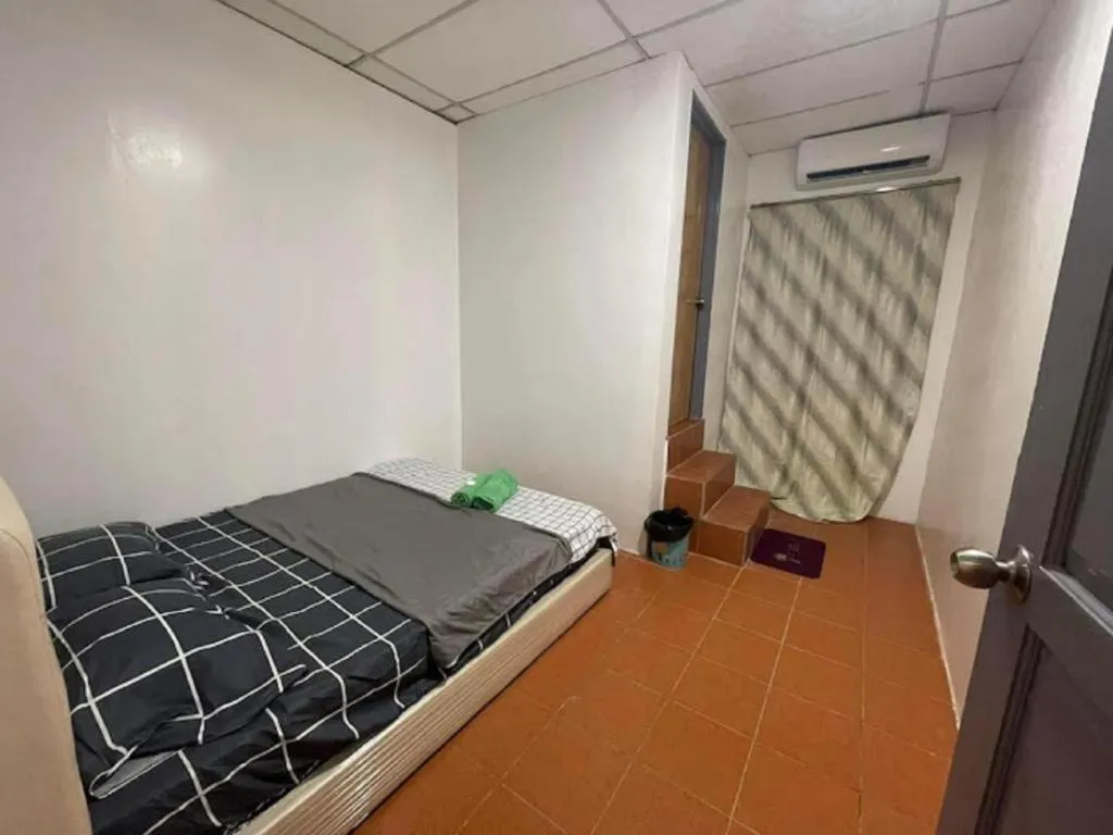 Bed in OYO HOME 90768 Flo Inn Motel