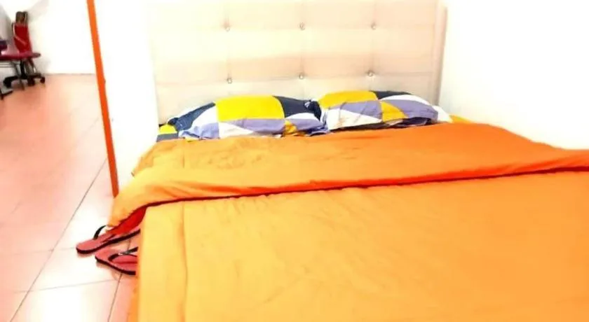 Bed in OYO HOME 90768 Flo Inn Motel