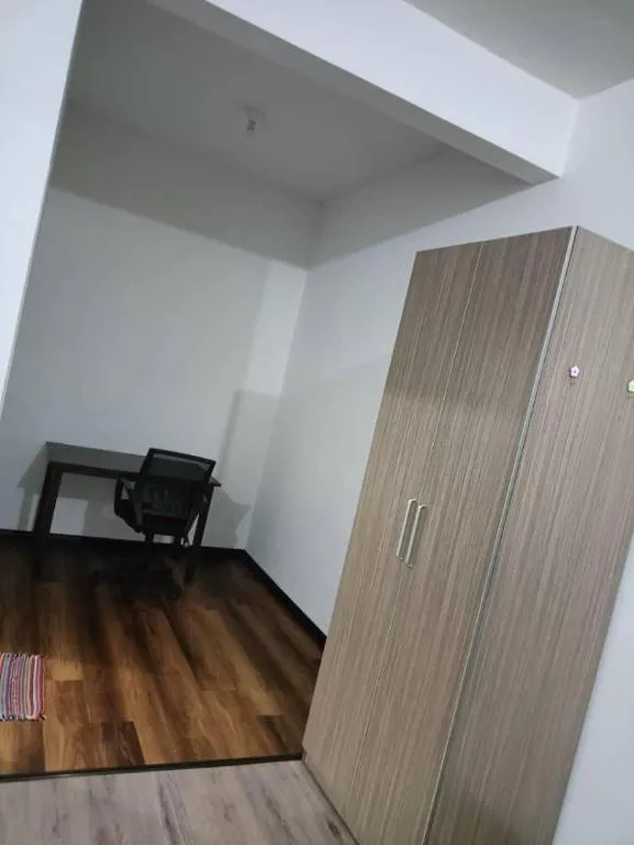 OYO HOME 90768 Flo Inn Motel