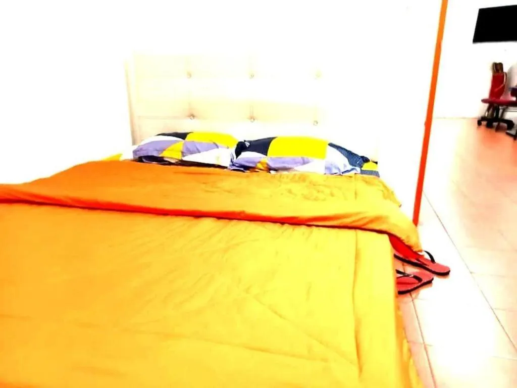 Bed in OYO HOME 90768 Flo Inn Motel