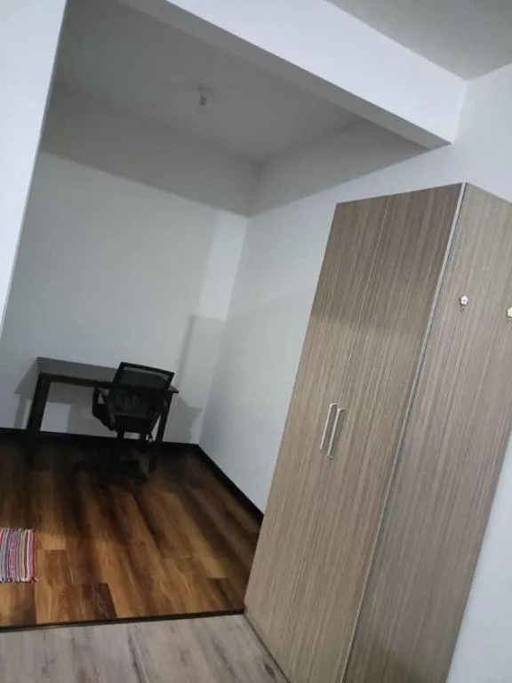 OYO HOME 90768 Flo Inn Motel