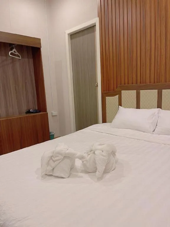 Bed in Heavenchy Hotel