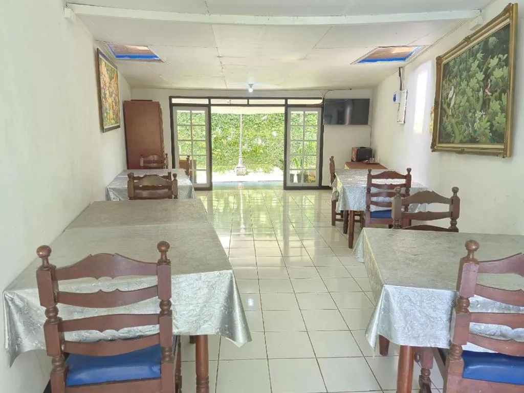 Capital O 94094 New Lembah Nyiur