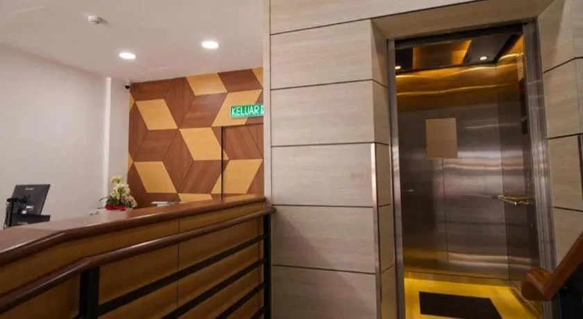 Weiss Hotels Kepong Baru