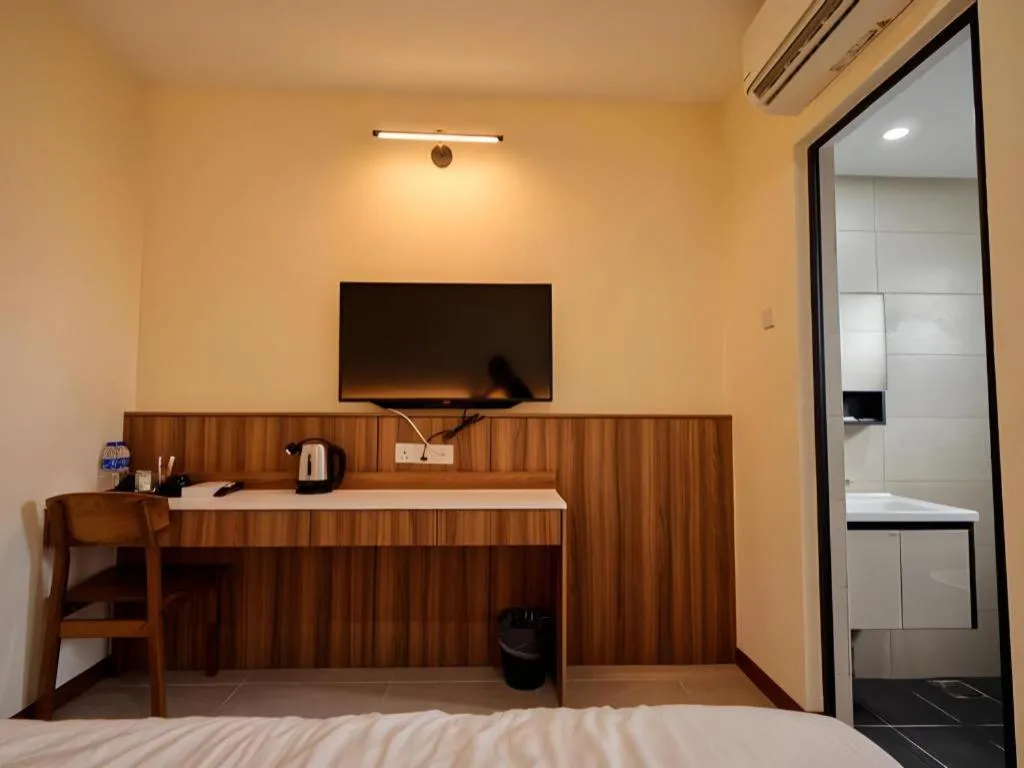 Bed in Weiss Hotels Kepong Baru