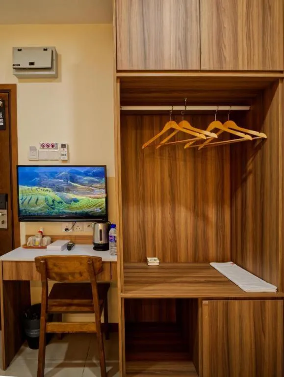 Weiss Hotels Kepong Baru