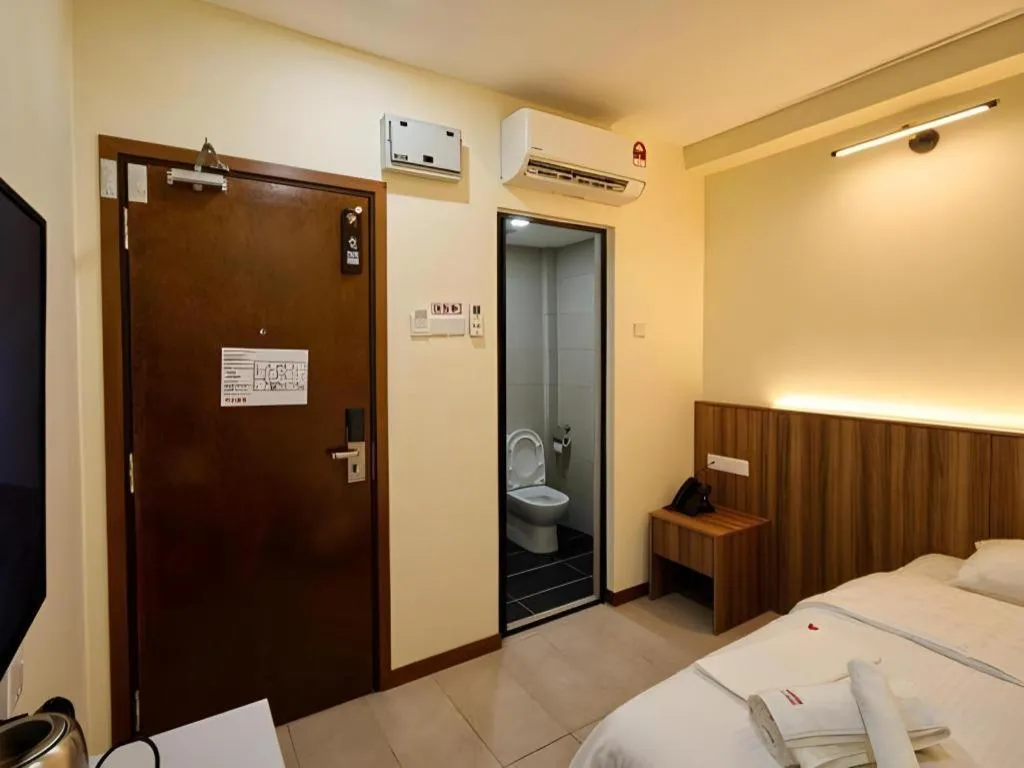 Bed in Weiss Hotels Kepong Baru