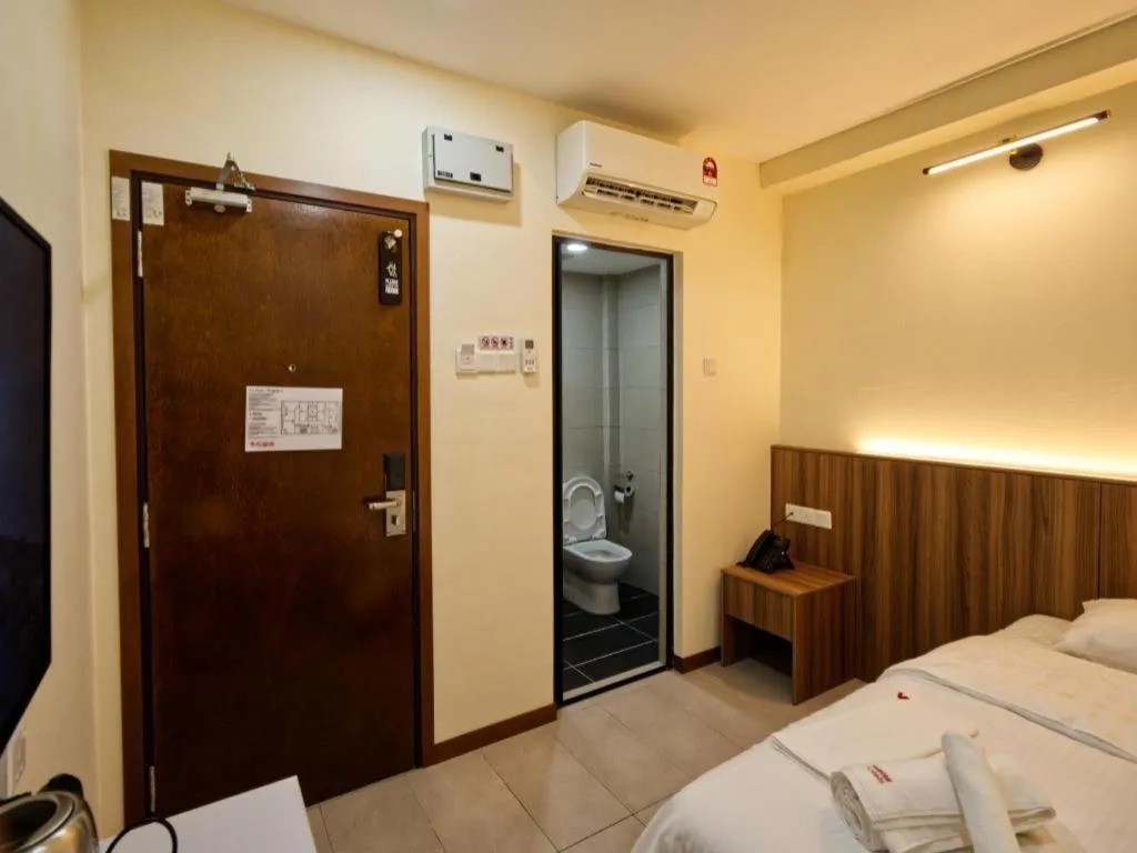 Bed in Weiss Hotels Kepong Baru