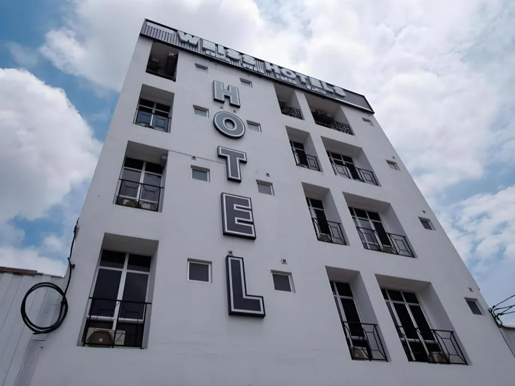 Weiss Hotels Kepong Baru