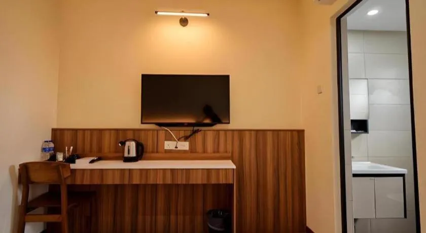 Weiss Hotels Kepong Baru