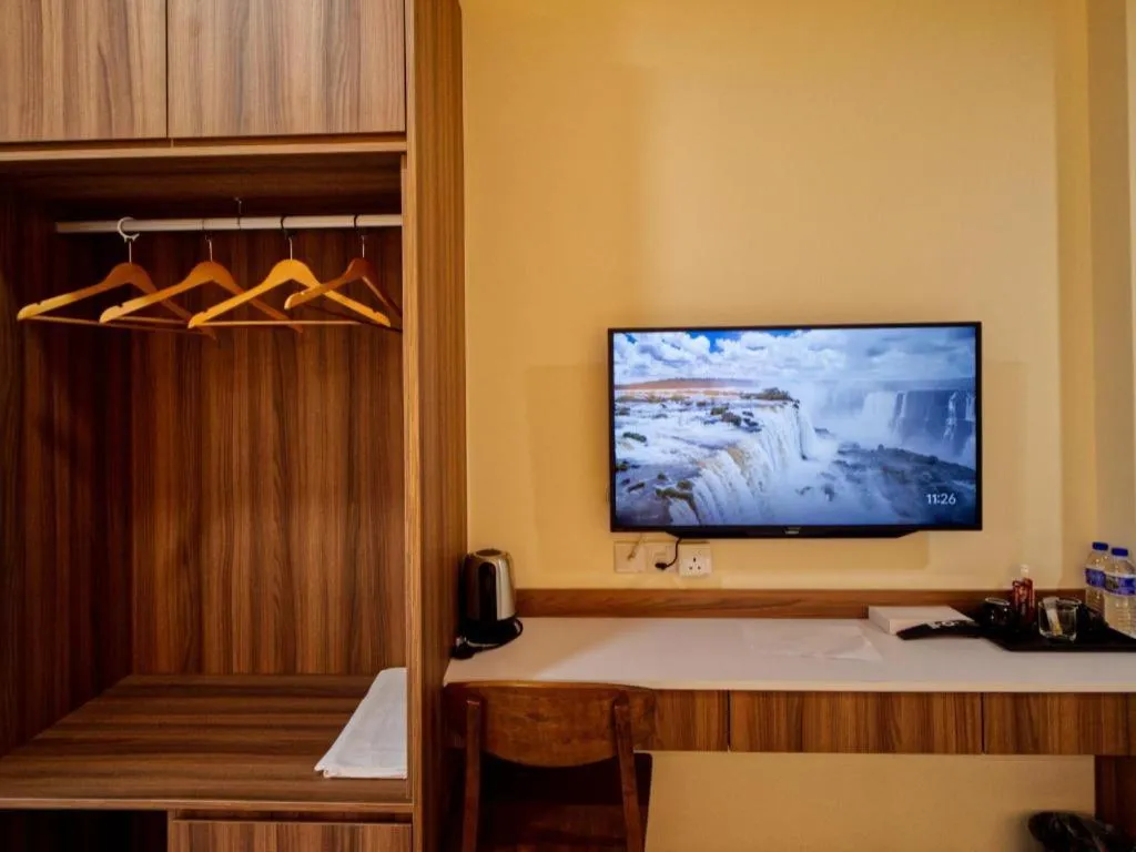 Weiss Hotels Kepong Baru