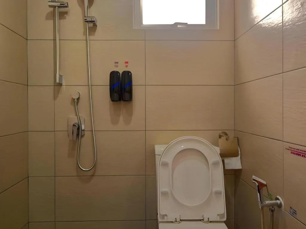 Weiss Hotels Kepong Baru