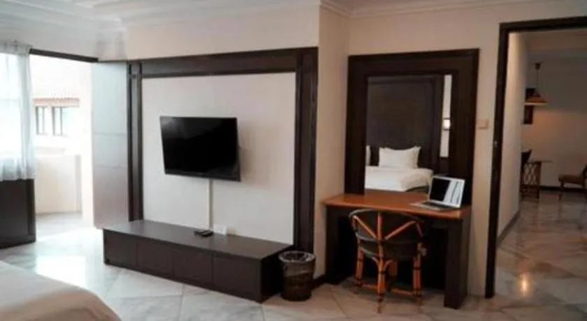 Bentani Hotel & Residence