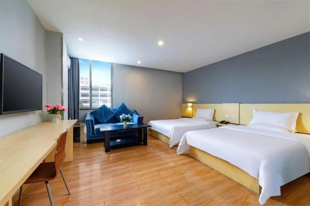 Bed in 7 Days Inn Foshan University Creative Industry Park