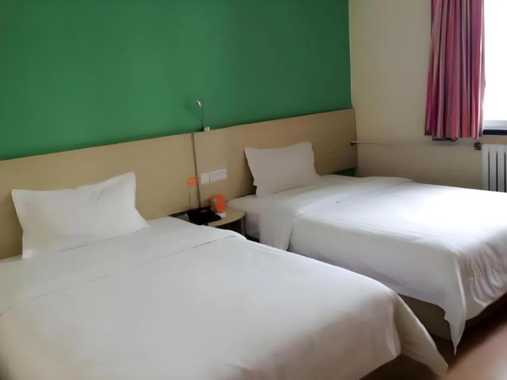 Bed in 7 Days Inn Guangrao Bus Station