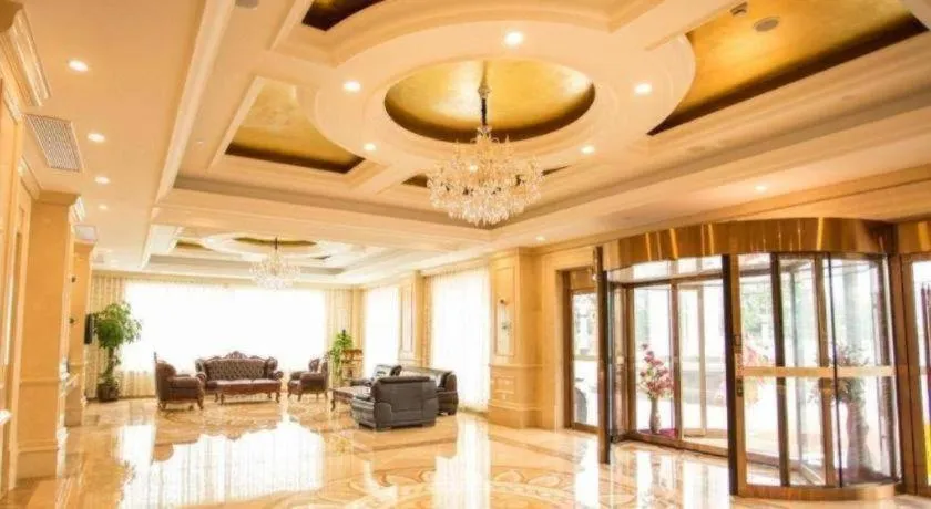 Vienna Hotel SH Wildlife Park Station