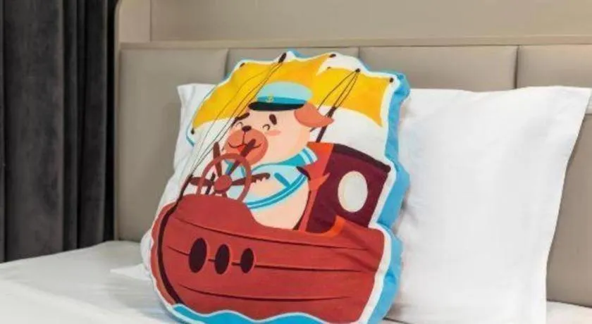 Bed in Jinjiang Metropolo Hotel Shenyang Country Garden Datong Lake Subway Station Branch